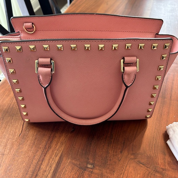 Michael Kors Blush Pink Satchel with Gold Studs with wallet - Picture 7 of 7